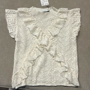 NWT ZARA beautiful crochet top
